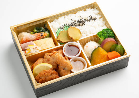 [ 242 ] 日向夏ソースと唐辛子ポン酢で愉しむ鶏もも唐揚げ幕ノ内弁当